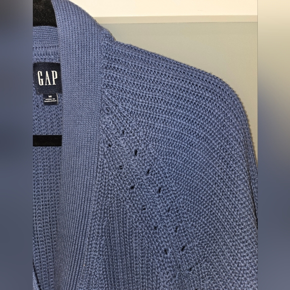 Gap sweater - Picture 7 of 7